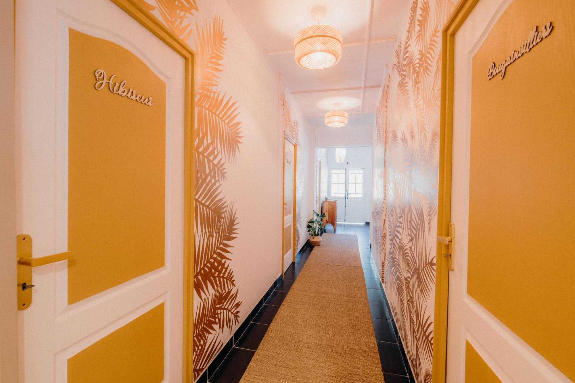 La Villa Du Jardin Сен Дьони Екстериор снимка